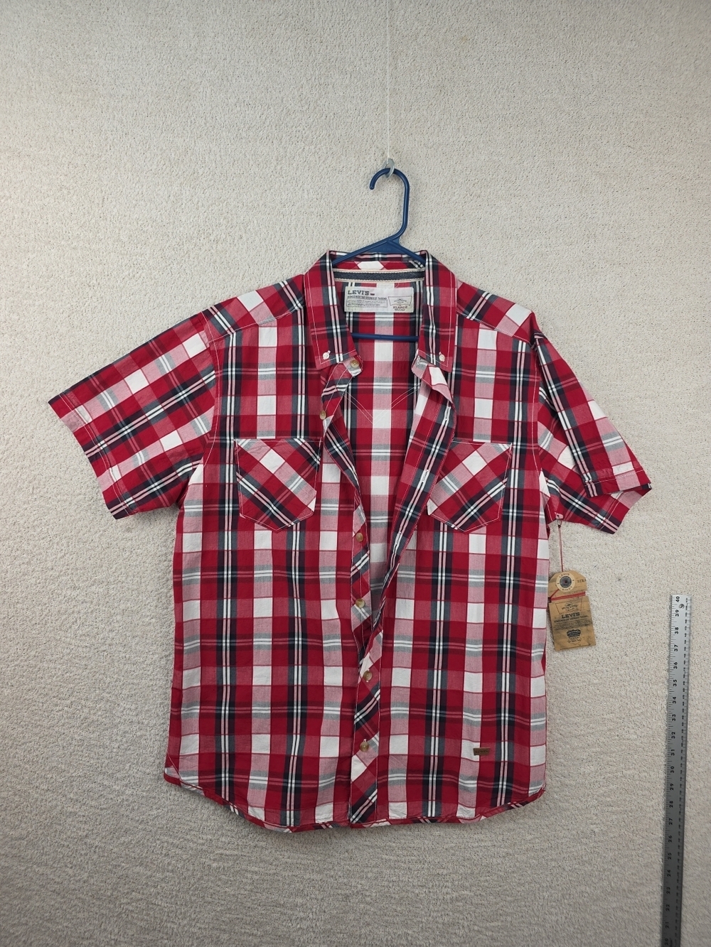 Levi's Red, White & Black Plaid Short-Sleeve Button-Up Shirt